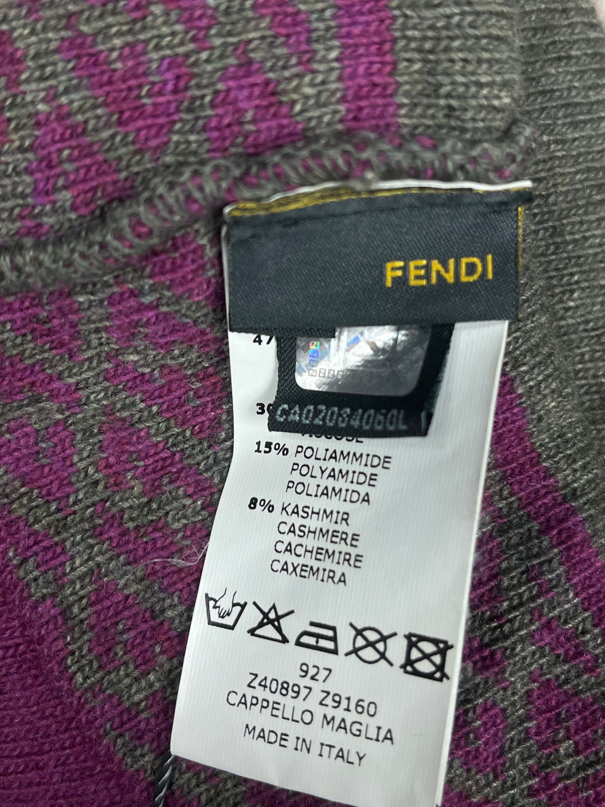 vintage Fendi beanie DSWT