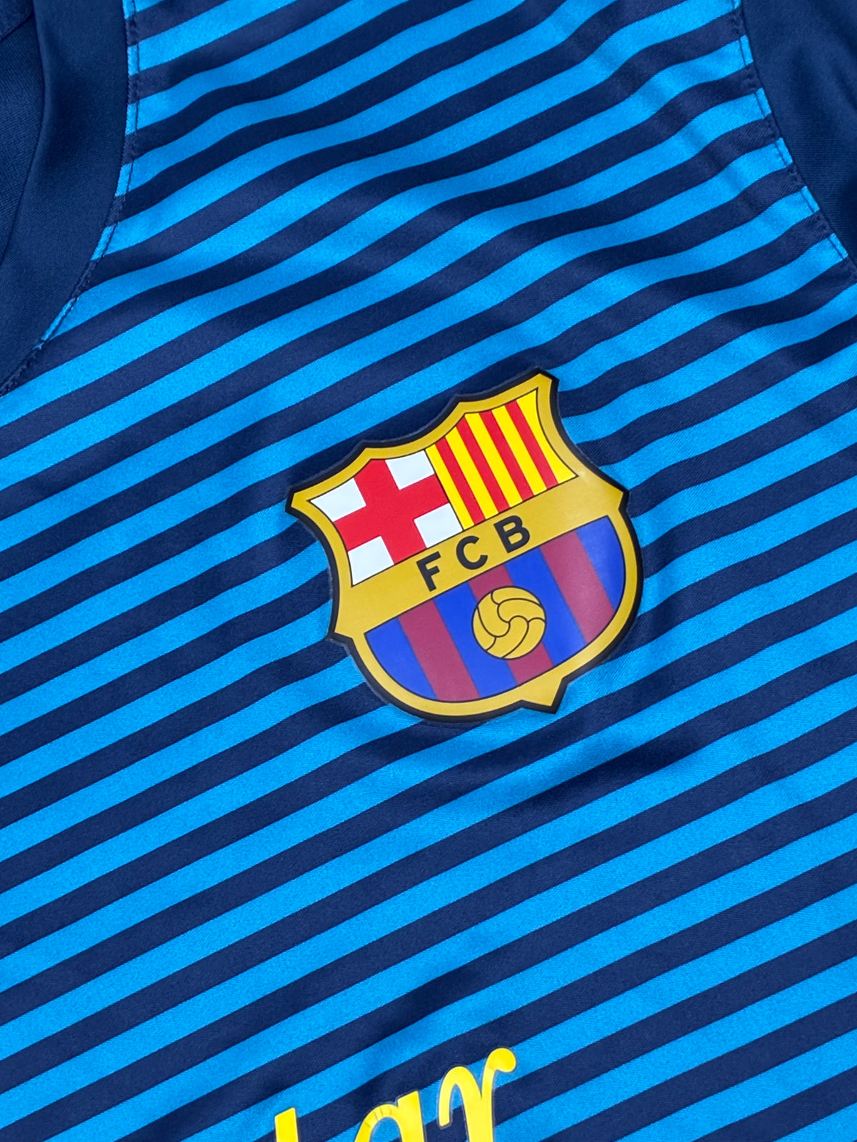 vintage Nike Fc Barcelona trainingjersey {M}
