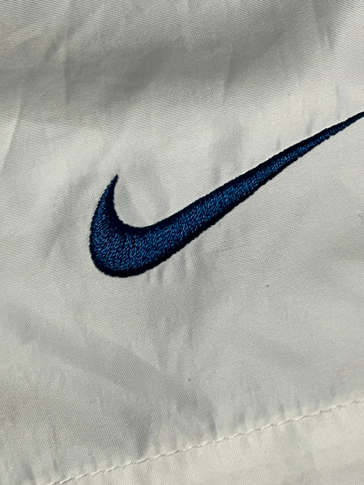 vintage Nike shorts {L}