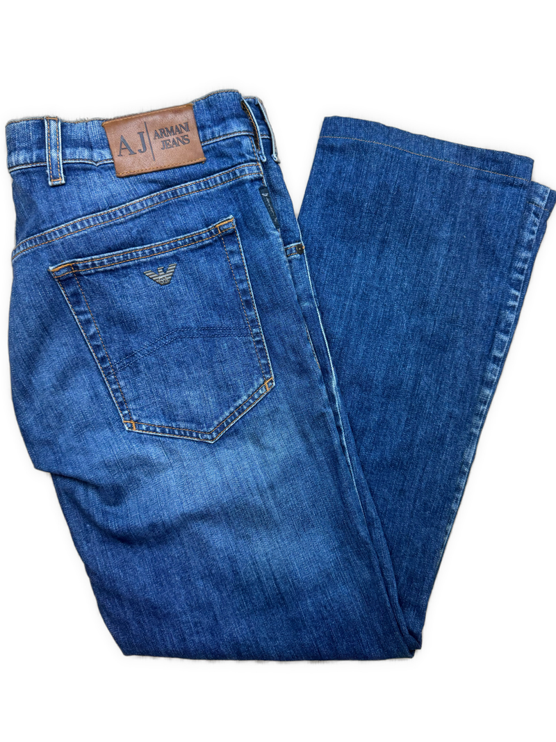 vintage Armani jeans {M}