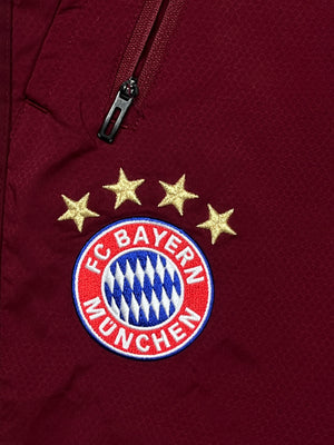 red Adidas Fc Bayern Munich trackpants {M}