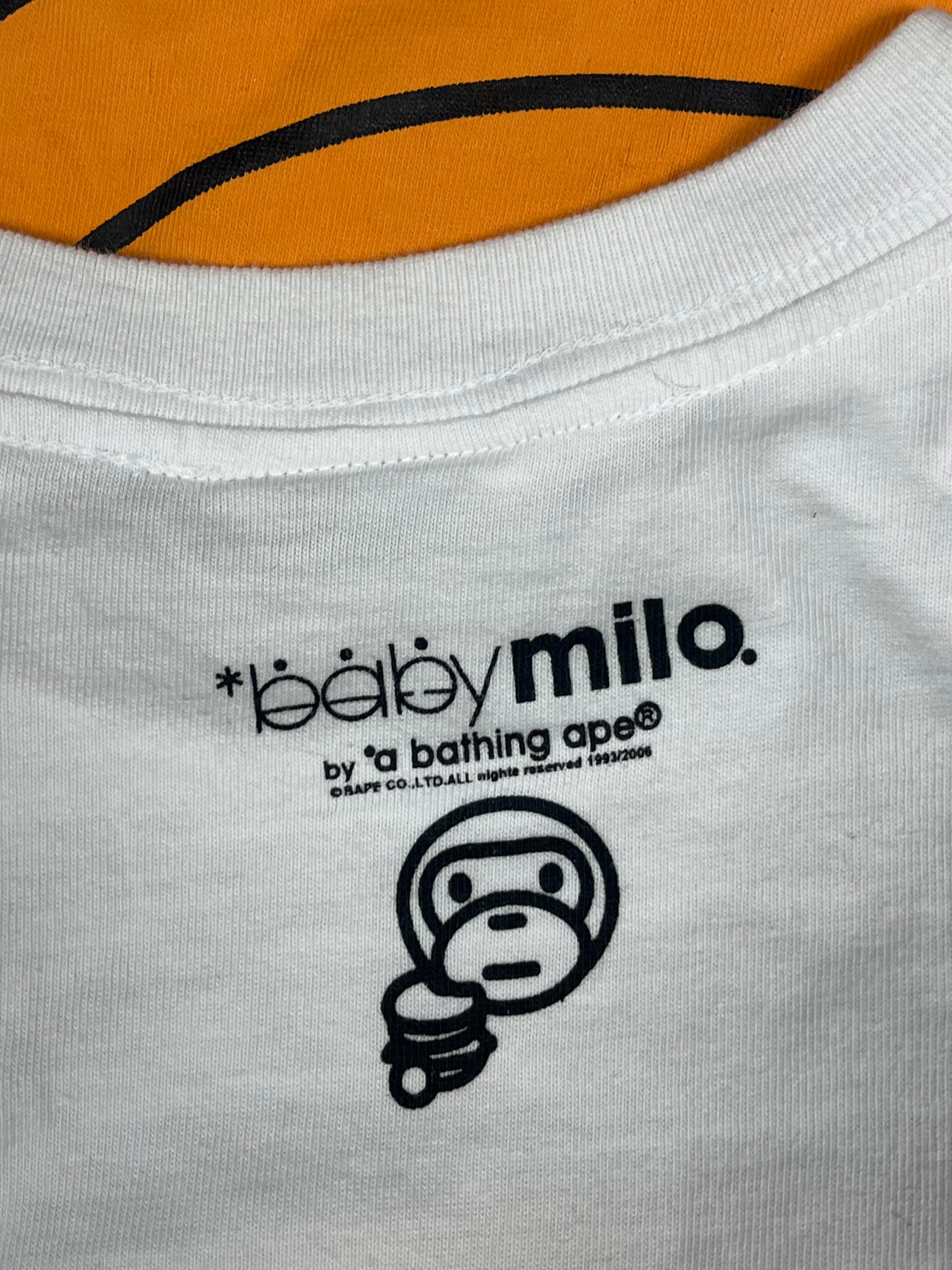 vintage BAPE Baby Milo t-shirt {M}