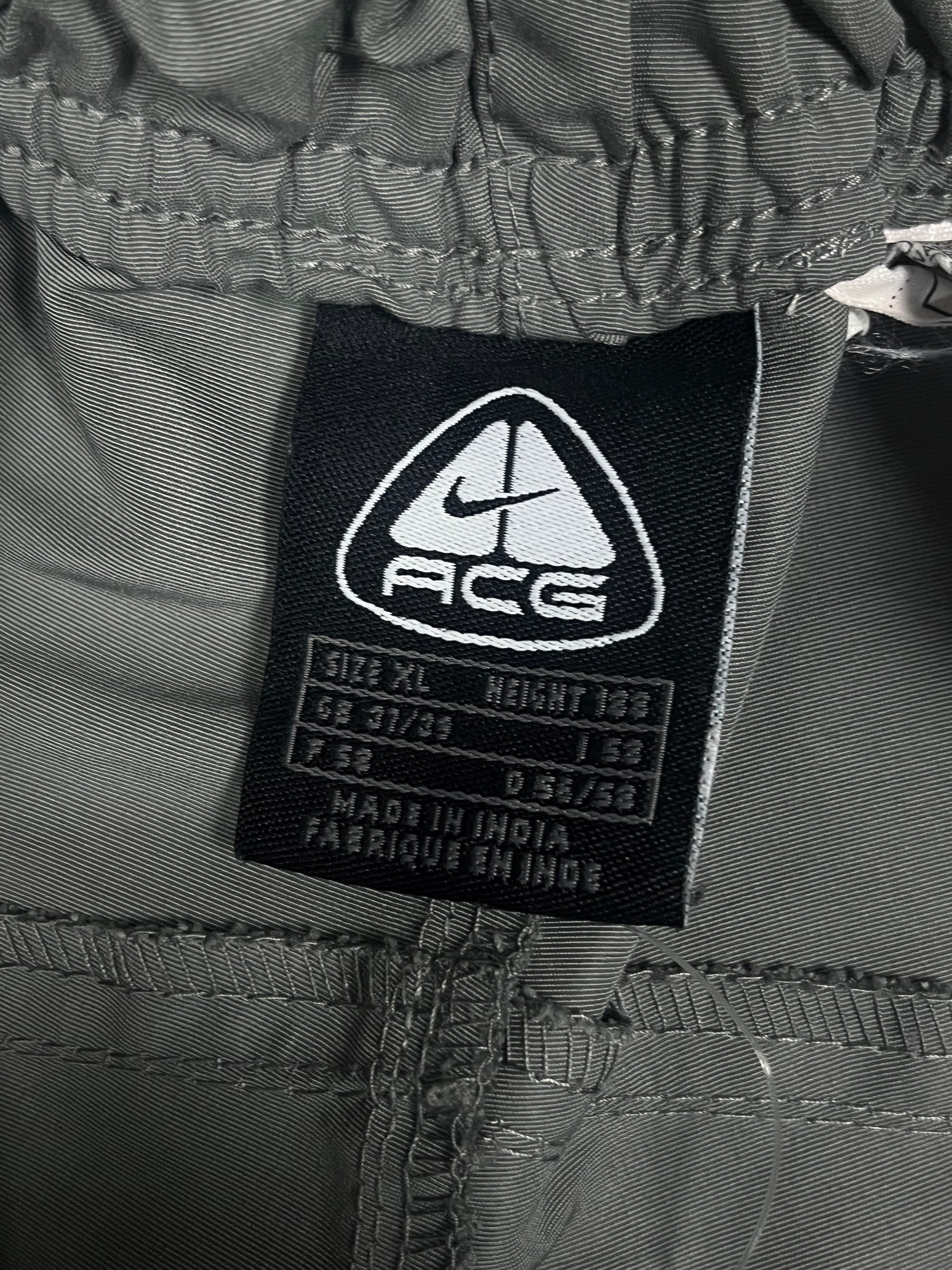 vintage Nike ACG trackpants {XL}