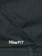 Cargar imagen en el visor de la galería, vintage Nike Manchester United pufferjacket {M}
