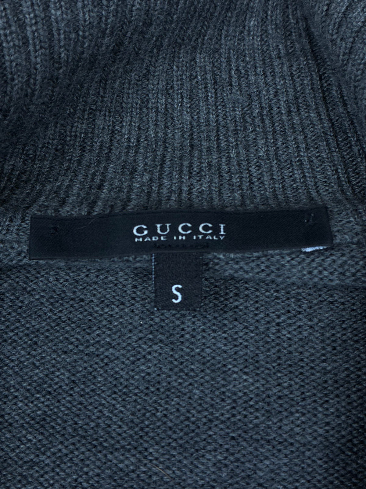 vintage Gucci sweatjacket {M}