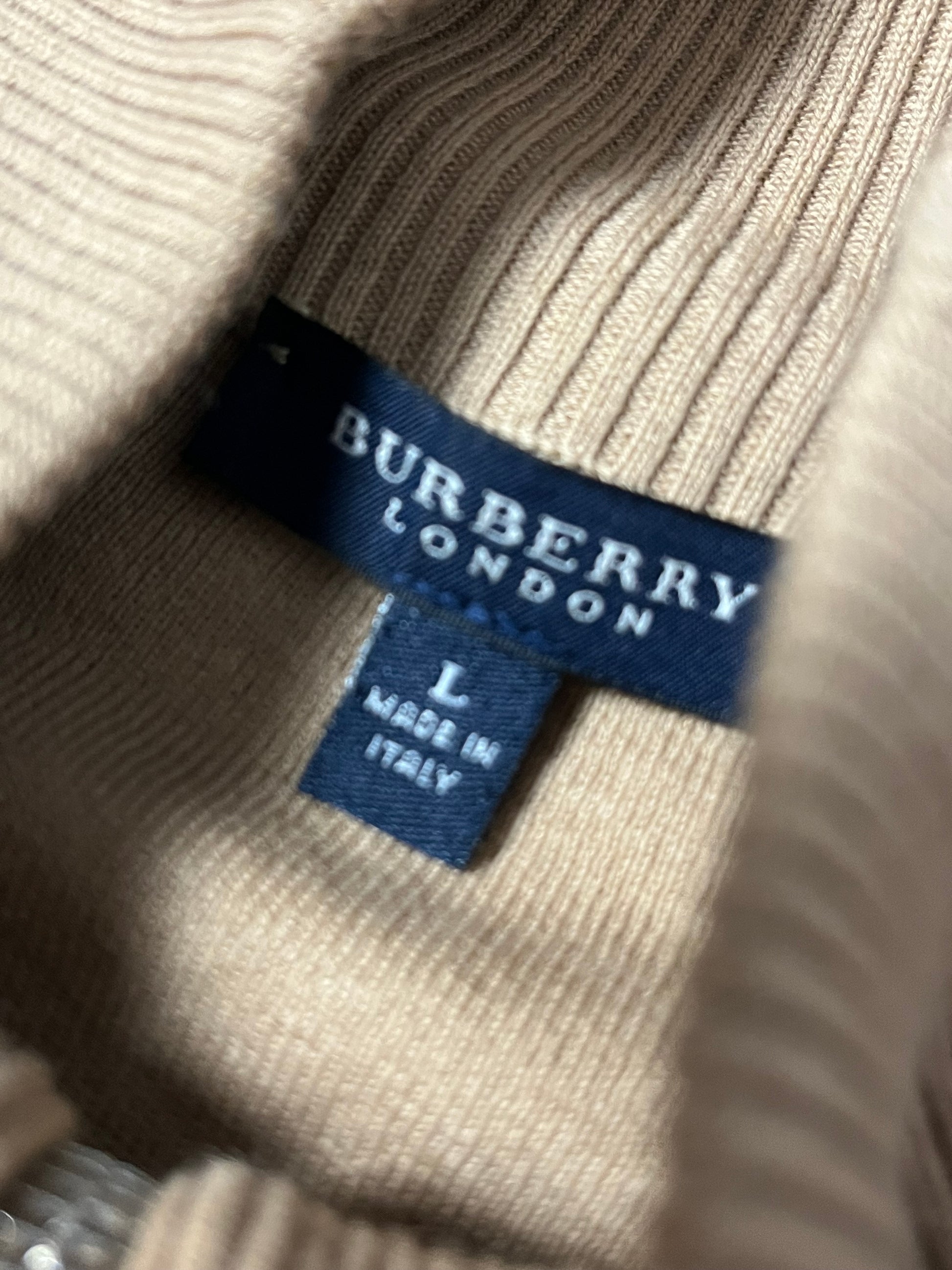 vintage Burberry sweatjacket {M}