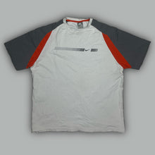 Load image into Gallery viewer, vintage Nike t-shirt {XXL}
