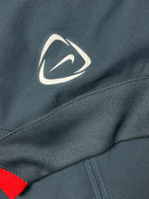 Carica l&#39;immagine nel visualizzatore di Gallery, vintage Nike LOSC Lille windbreaker {S}
