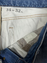 Load image into Gallery viewer, vintage Burberry jeans {L}
