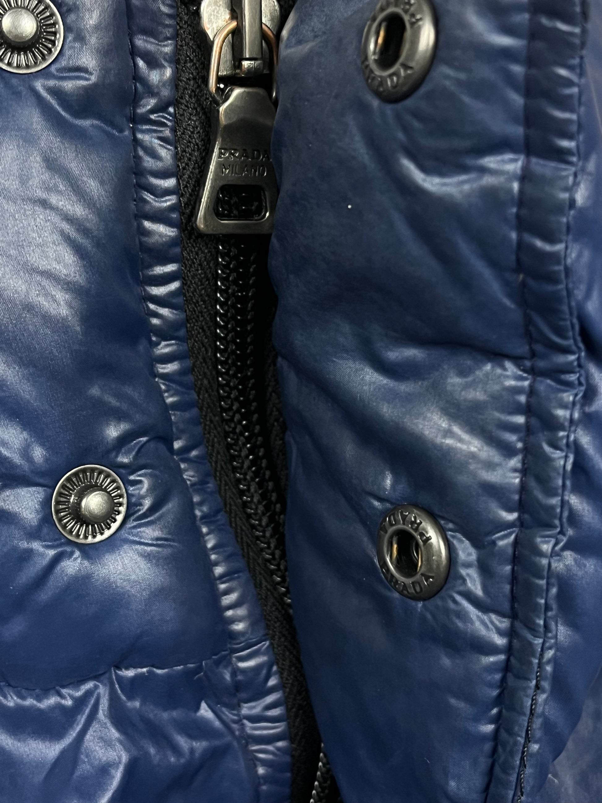 vintage Prada winterjacket {M}