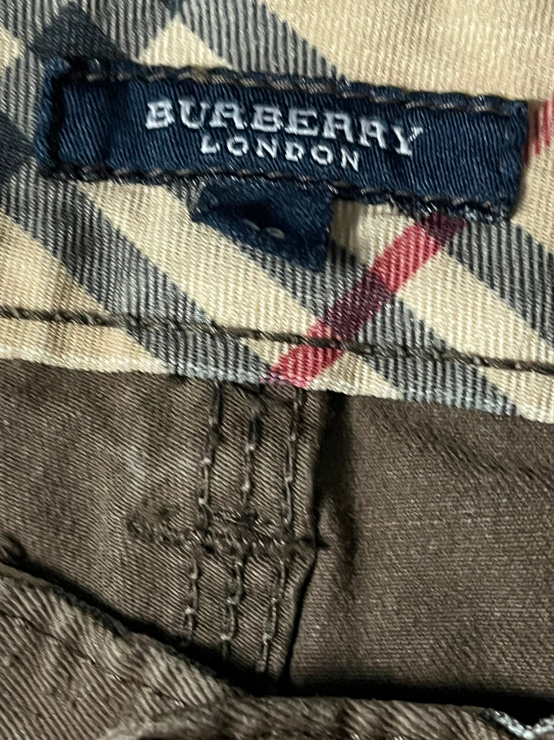 vintage Burberry pants {M}