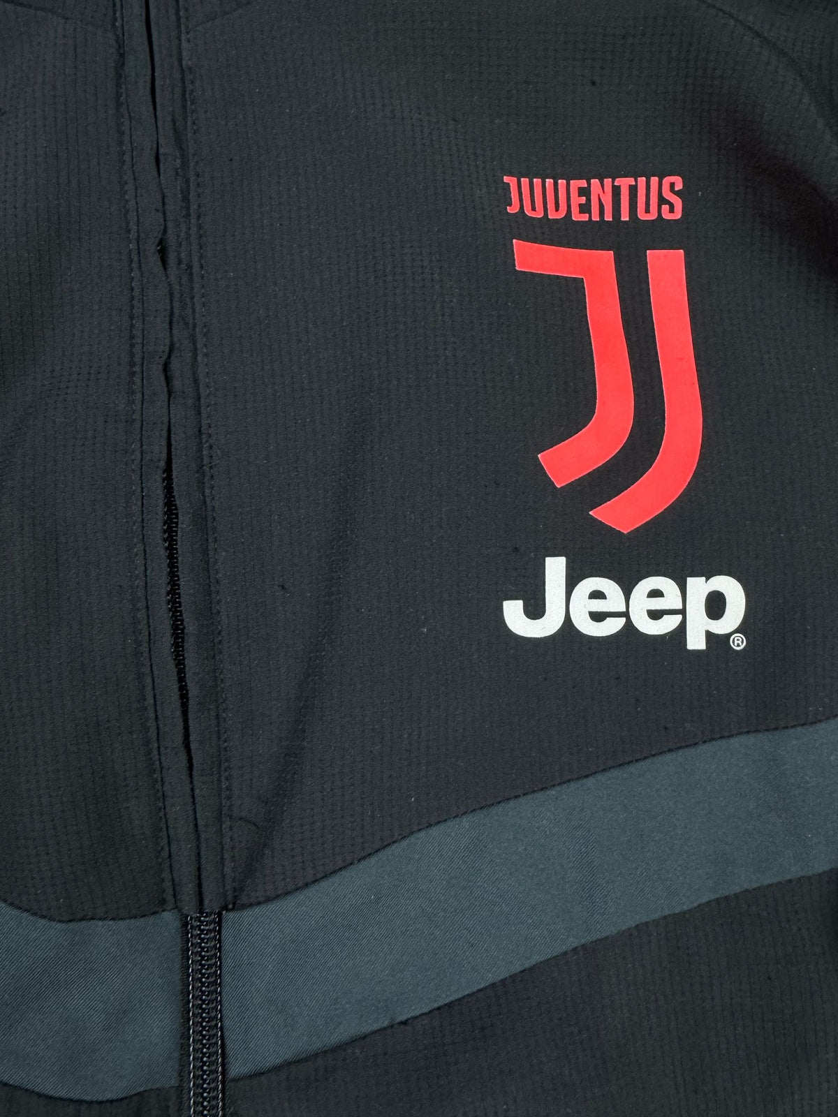 black Adidas Juventus Turin windbreaker {S}