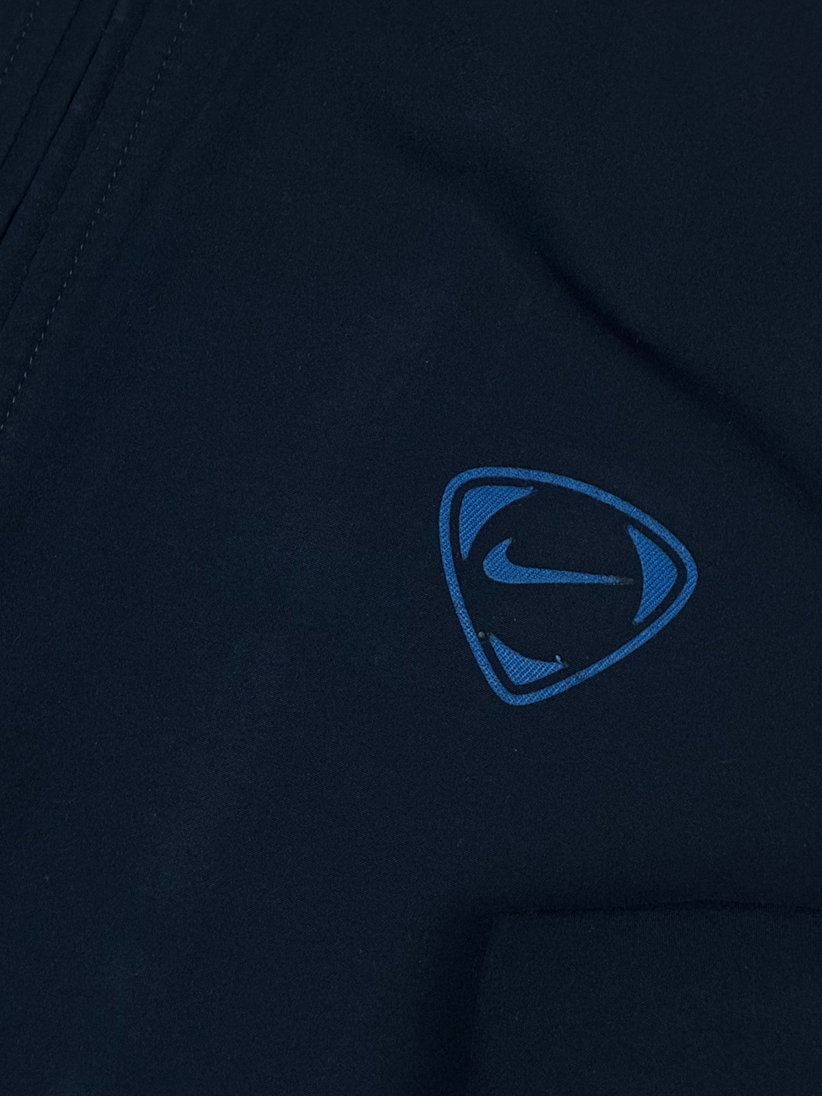 vintage Nike windbreaker {M}