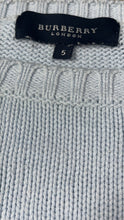 Cargar imagen en el visor de la galería, vintage babyblue Burberry knittedsweater {M}
