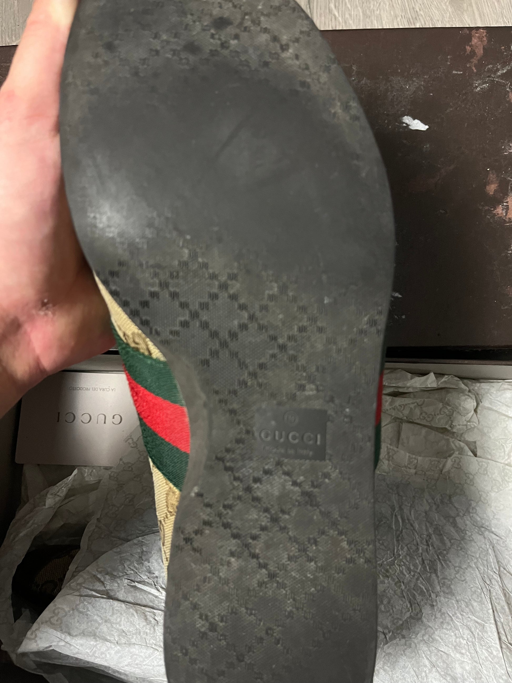 vintage Gucci sneaker {43}