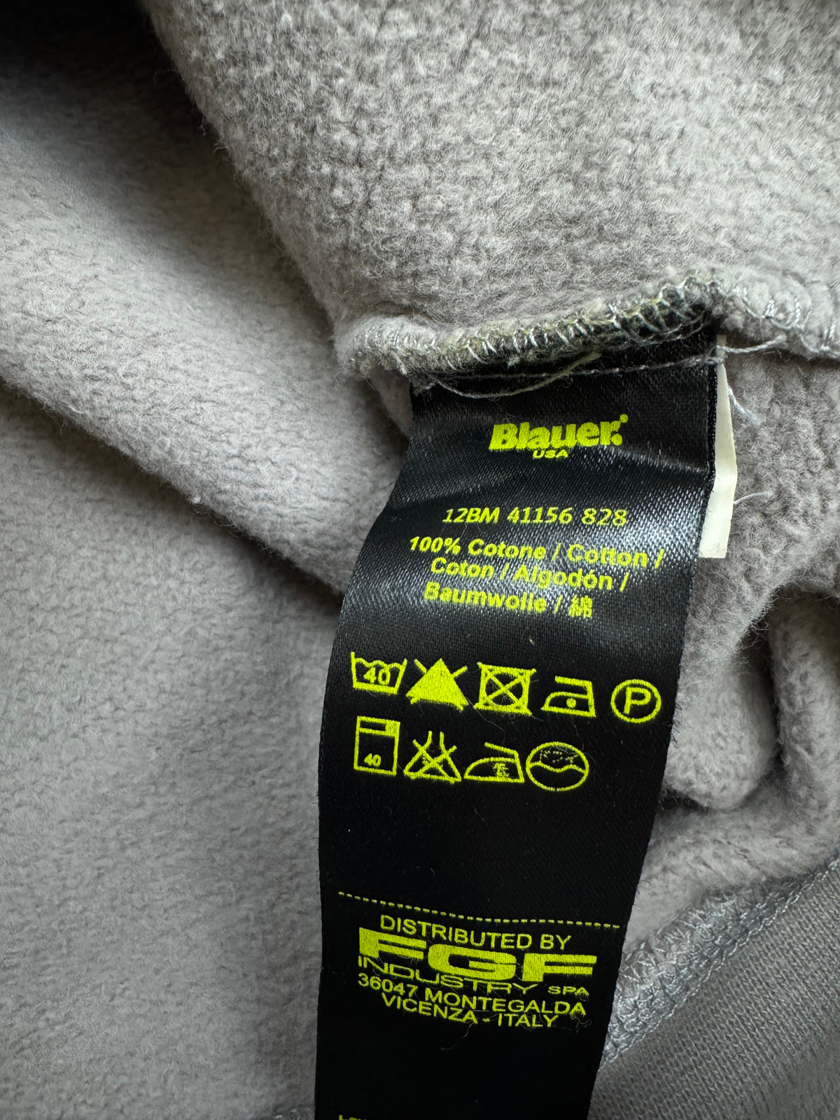 vintage Blauer sweatjacket {XL}