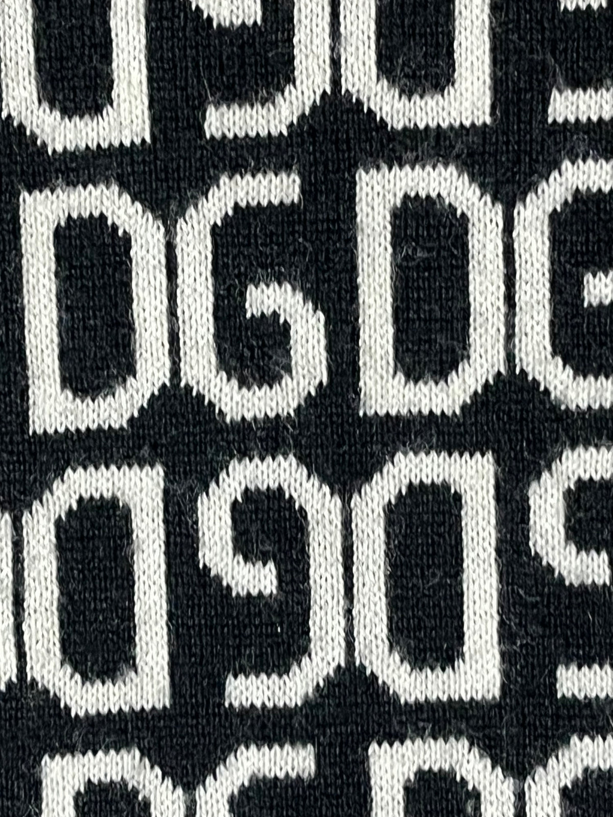 vintage Dolce & Gabbana scarf
