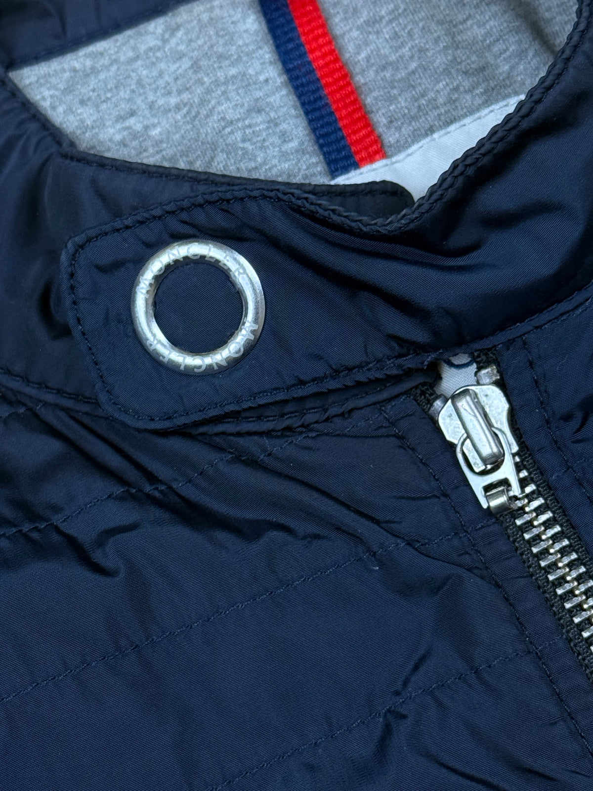 vintage Moncler windbreaker {M}