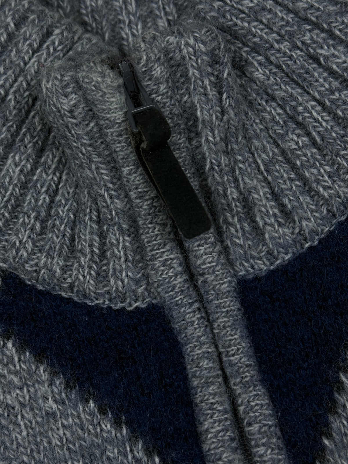 vintage Lacoste sweatjacket {M}