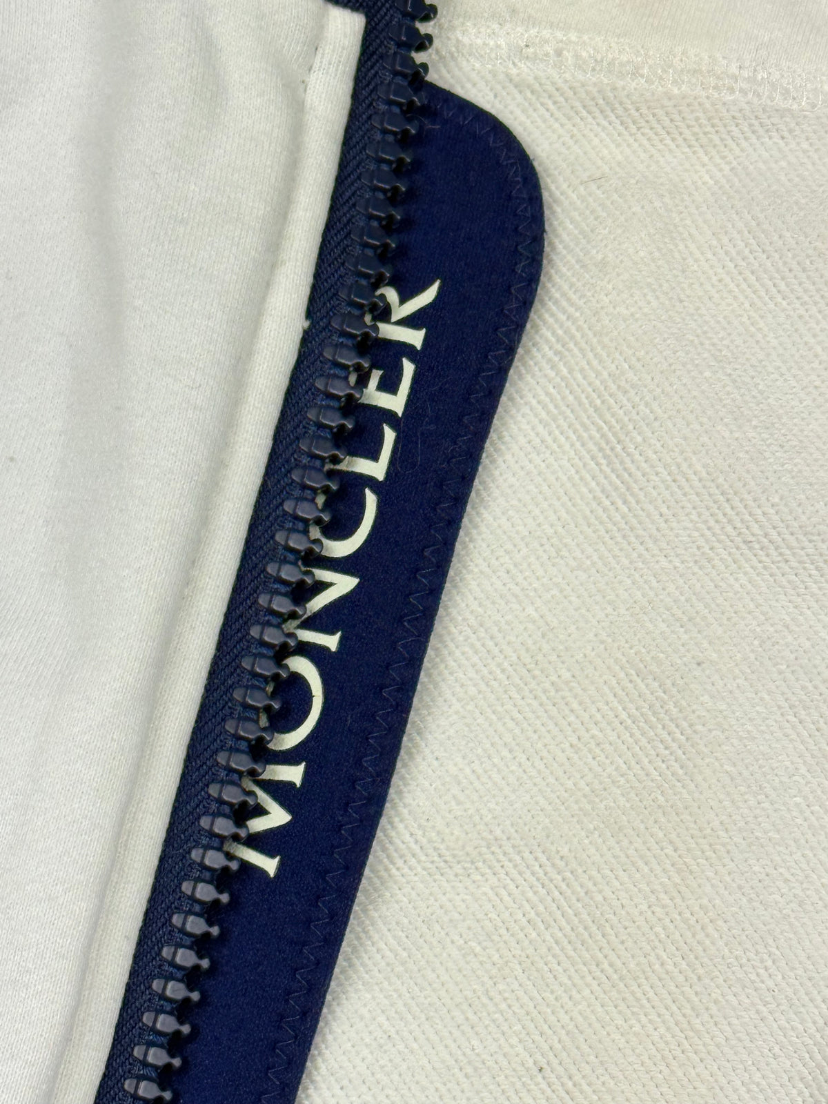 vintage Moncler sweatjacket {M}