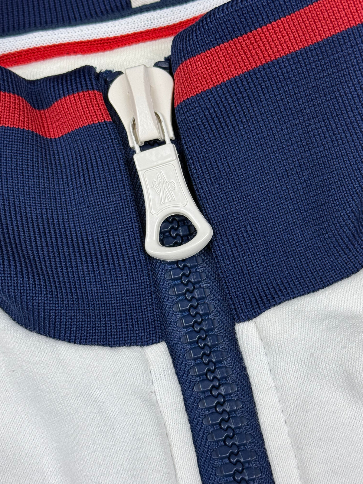 vintage Moncler sweatjacket {M}