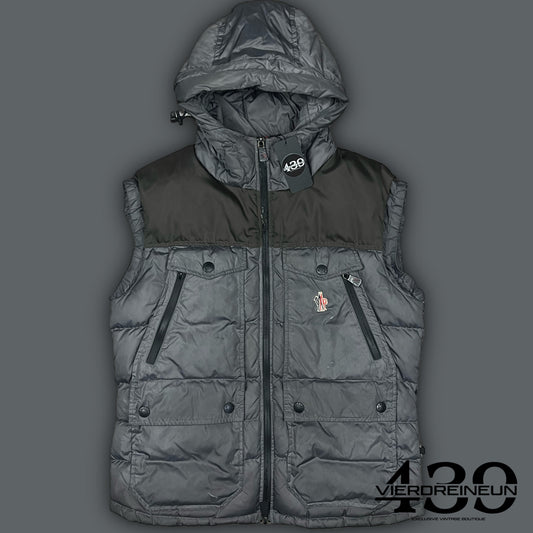 vintage Moncler vest {M}