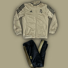 Cargar imagen en el visor de la galería, vintage Adidas Real Madrid tracksuit {M-L}
