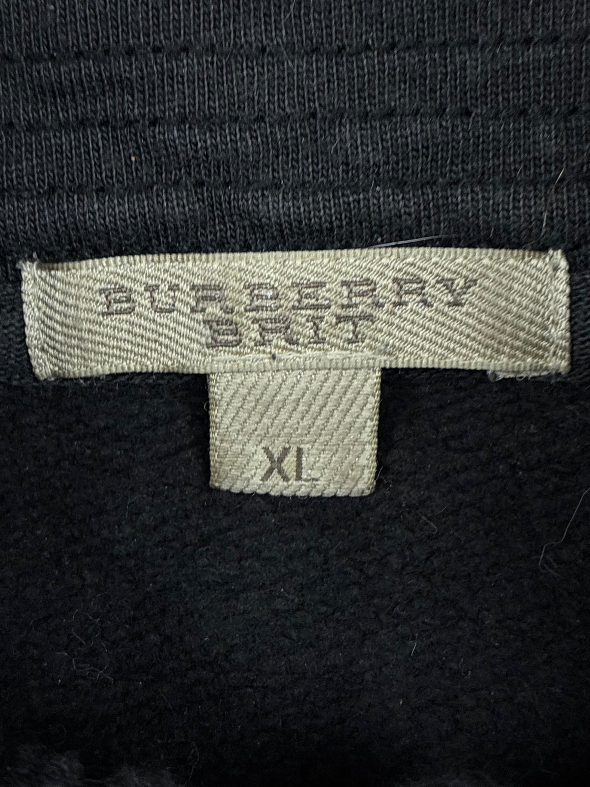 vintage Burberry quarterzip {XL}
