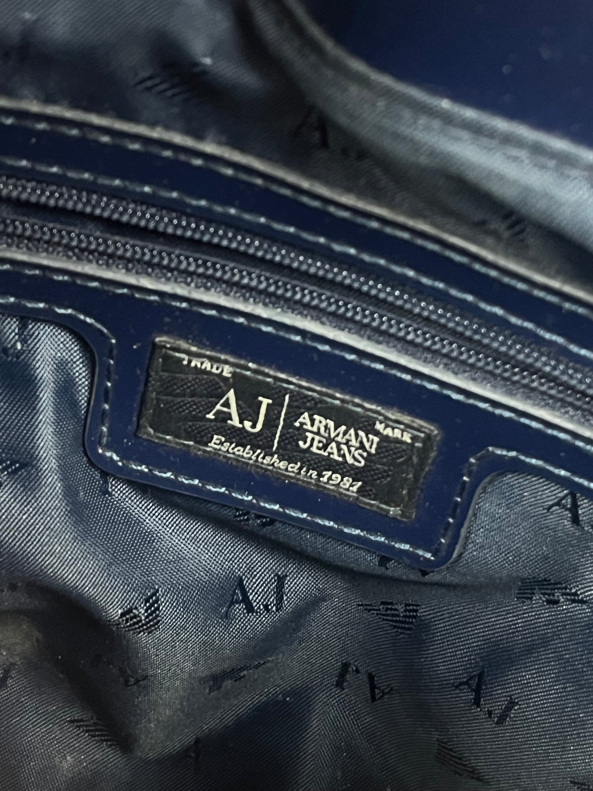 vintage Armani Jeans shoulderbag + strap