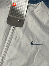 Lade das Bild in den Galerie-Viewer, vintage Nike windbreaker DSWT 2004 {XS,S}

