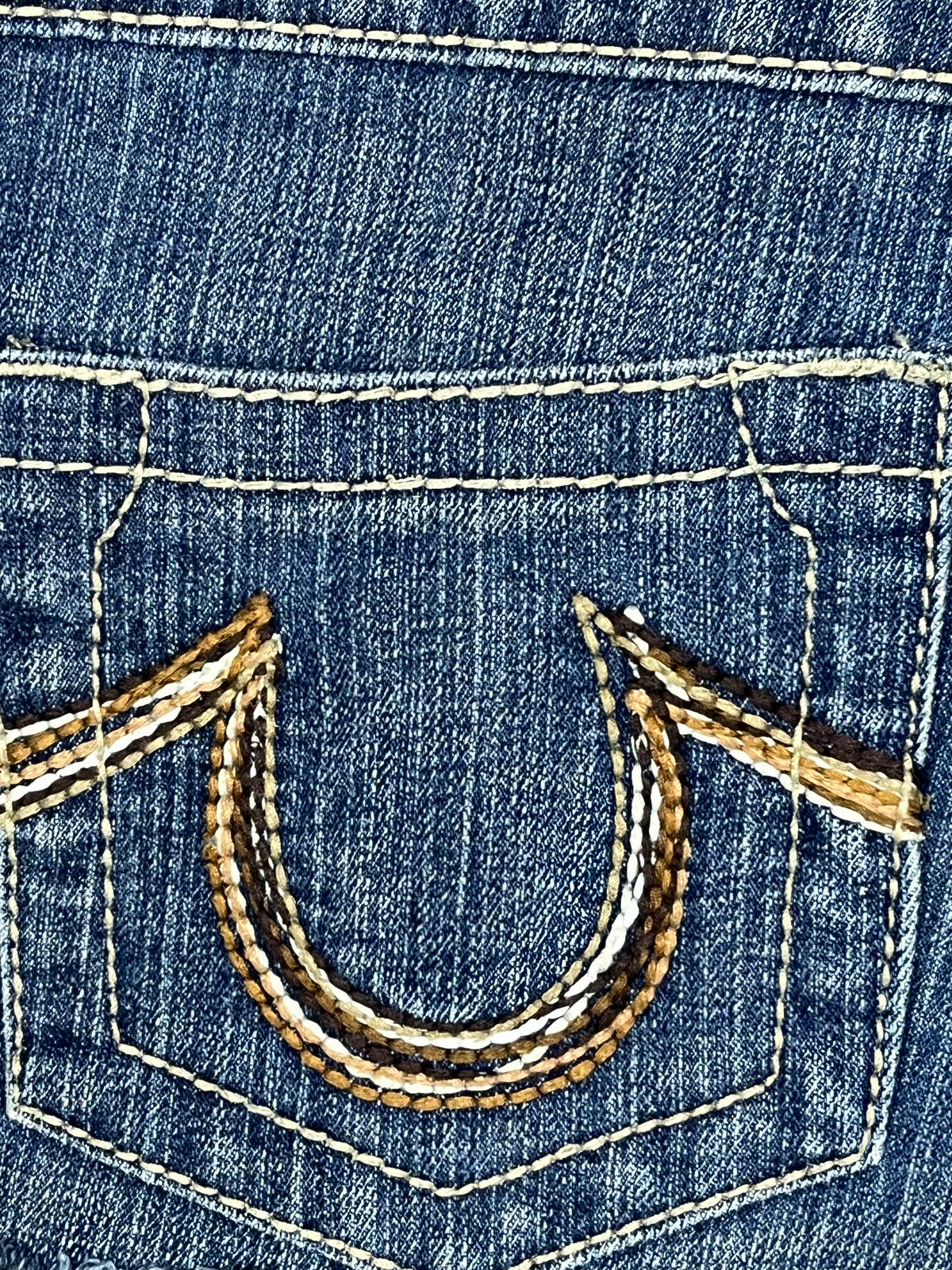 vintage True Religion shorts {L}