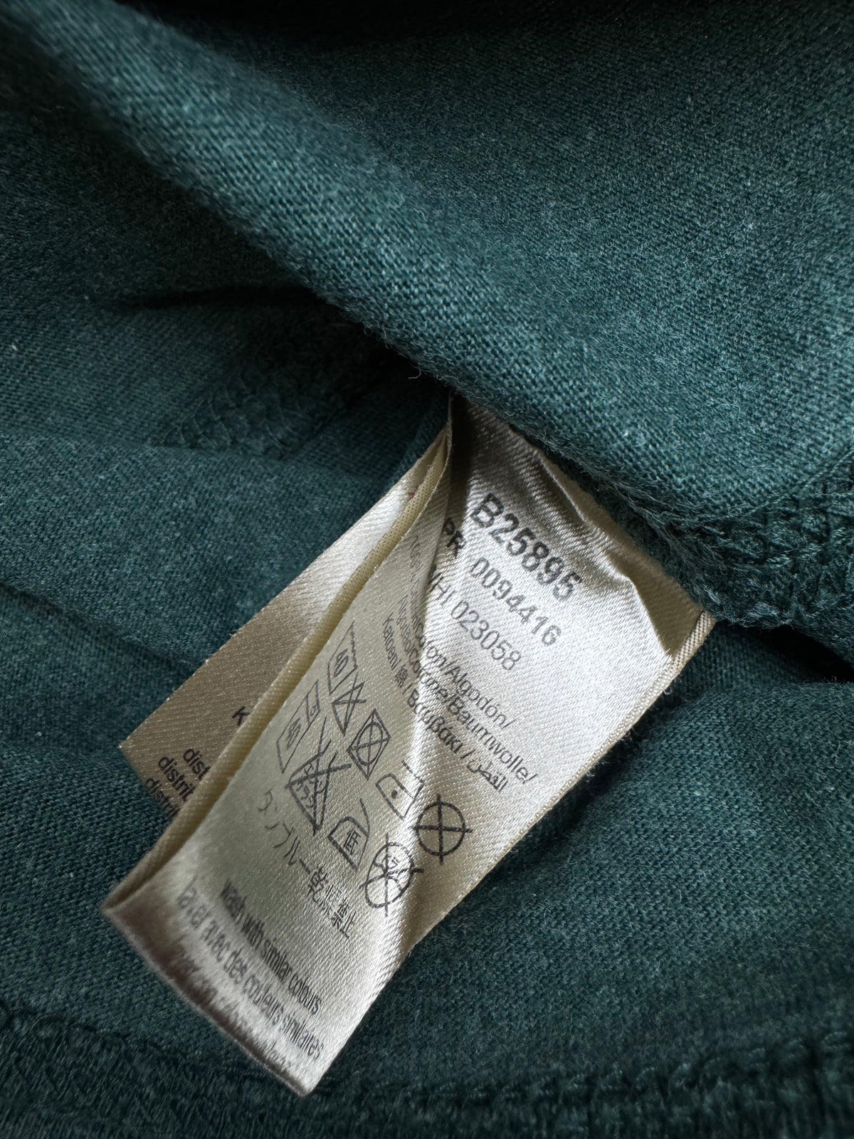 vintage Burberry t-shirt {XS}