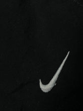 Charger l&#39;image dans la galerie, vintage Nike shorts {S}
