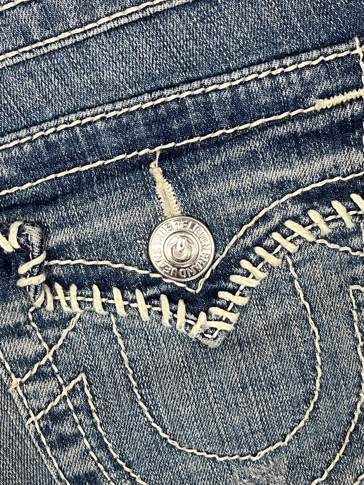 vintage True Religion shorts {M}