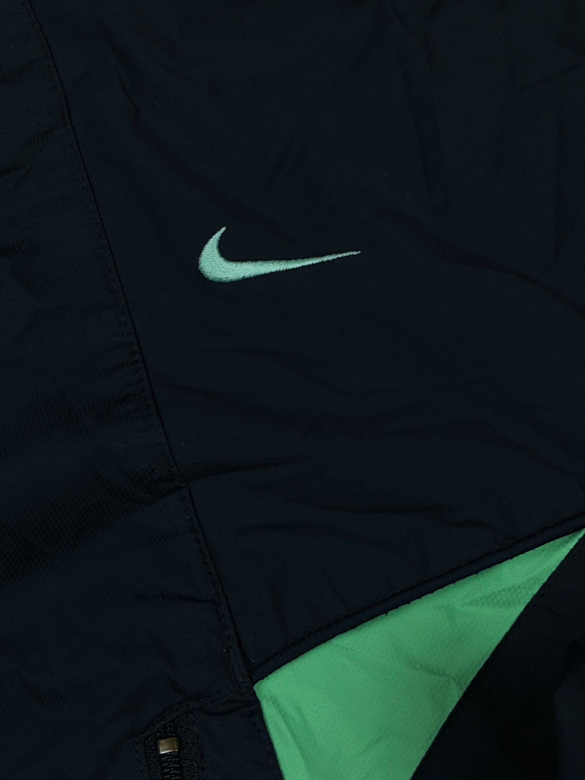 vintage Nike windbreaker {S}