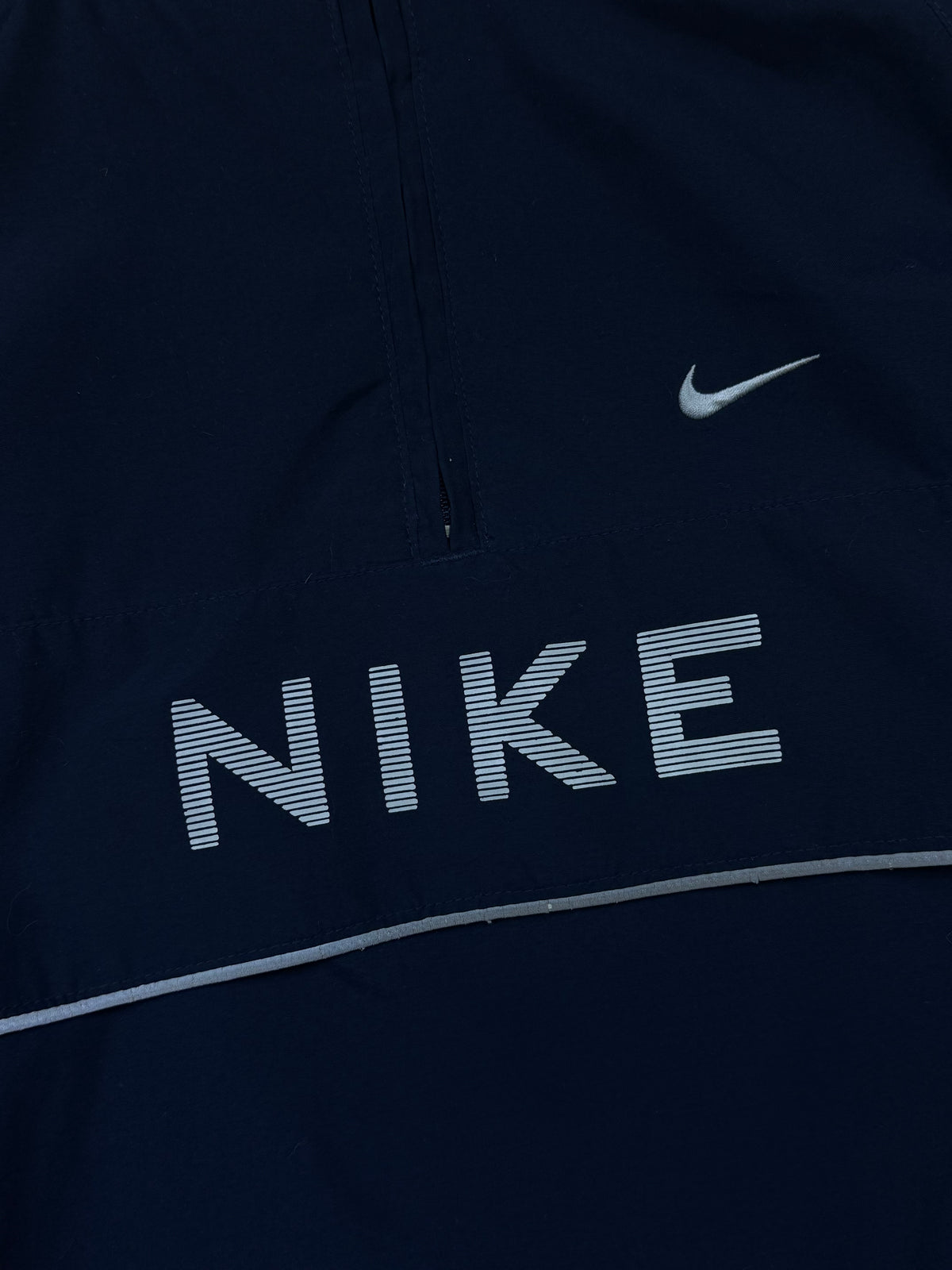 vintage Nike SHOX windbreaker {XS}