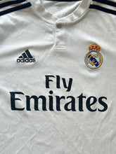 Cargar imagen en el visor de la galería, white Adidas Real Madrid 2018-2019 home jersey {S}
