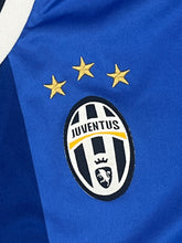 Carica l&#39;immagine nel visualizzatore di Gallery, vintage Adidas Juventus Turin 2016-2017 away jersey {XL}
