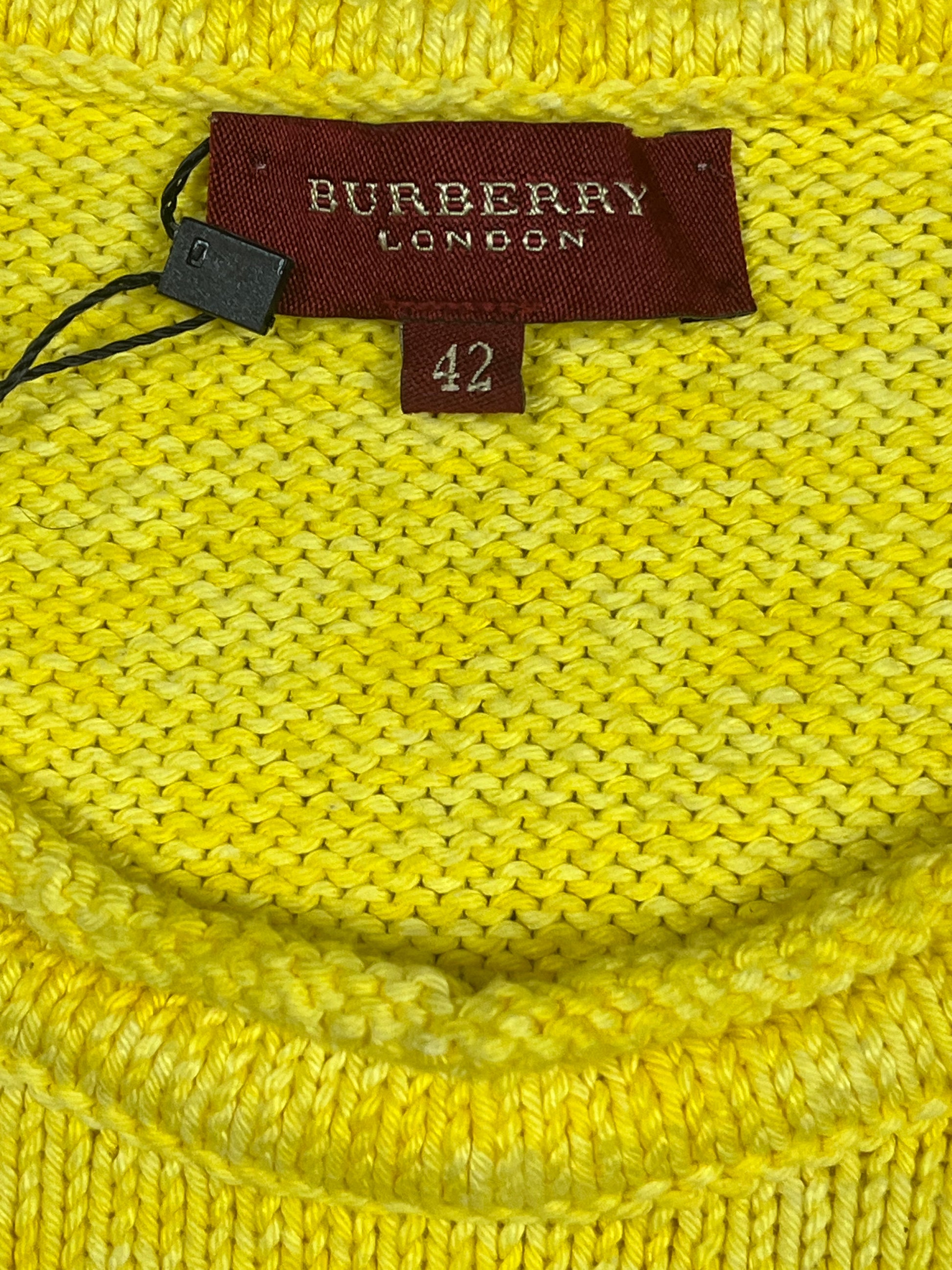 vintage Burberry knittedsweater {XS}