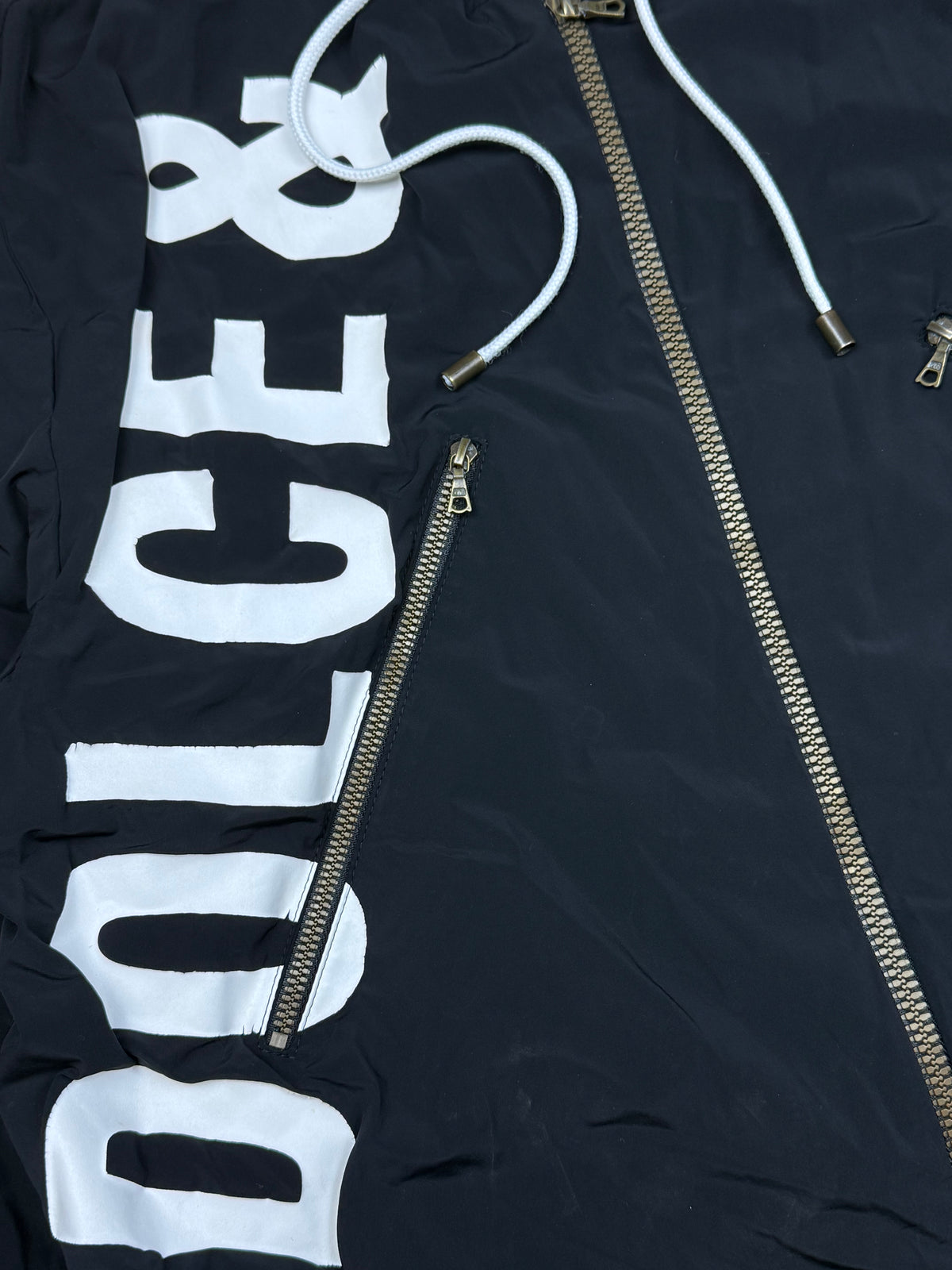 vintage Dolce & Gabbana windbreaker {M}