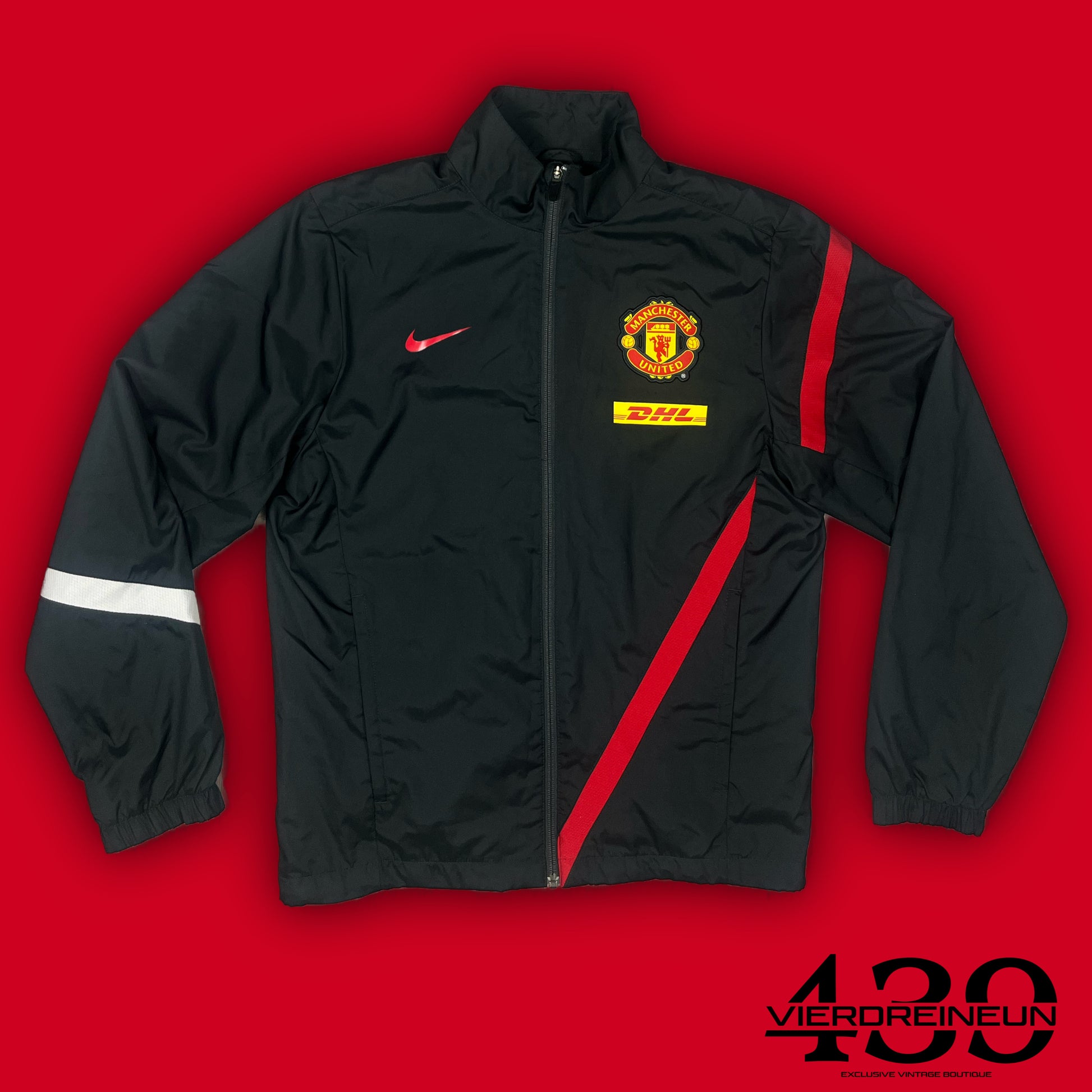 vintage Nike Manchester United windbreaker {S}