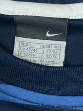 Carregar imagem no visualizador da galeria, vintage Nike jersey {L}
