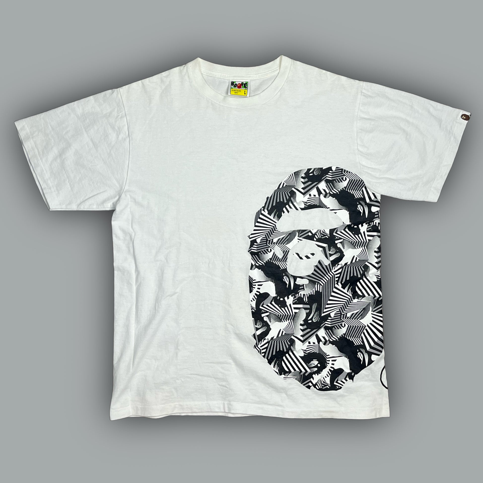 vintage BAPE a bathing ape t-shirt {L}