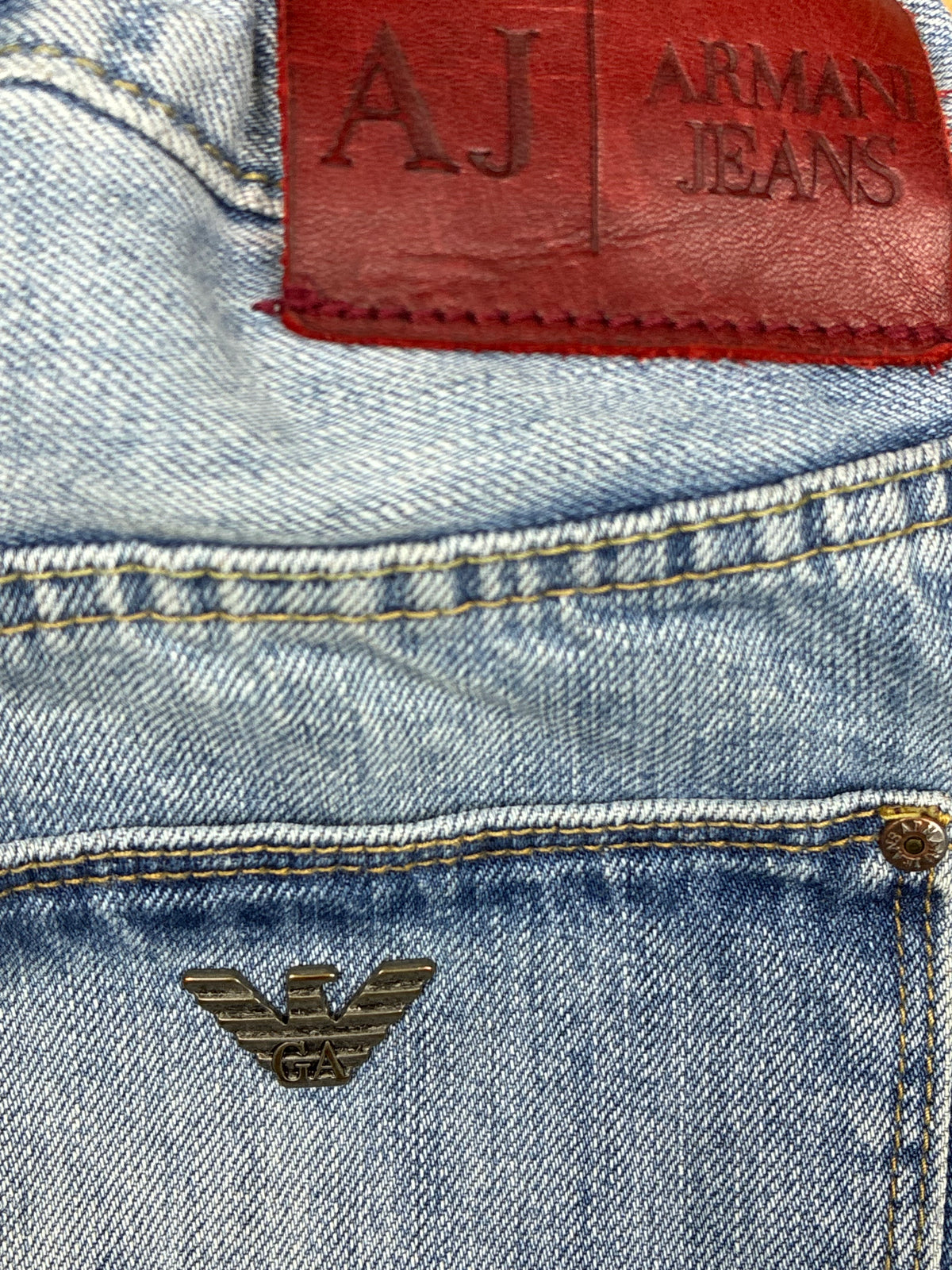 vintage Armani jeans {S}