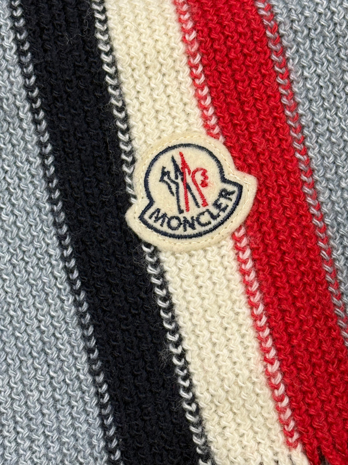 vintage Moncler scarf