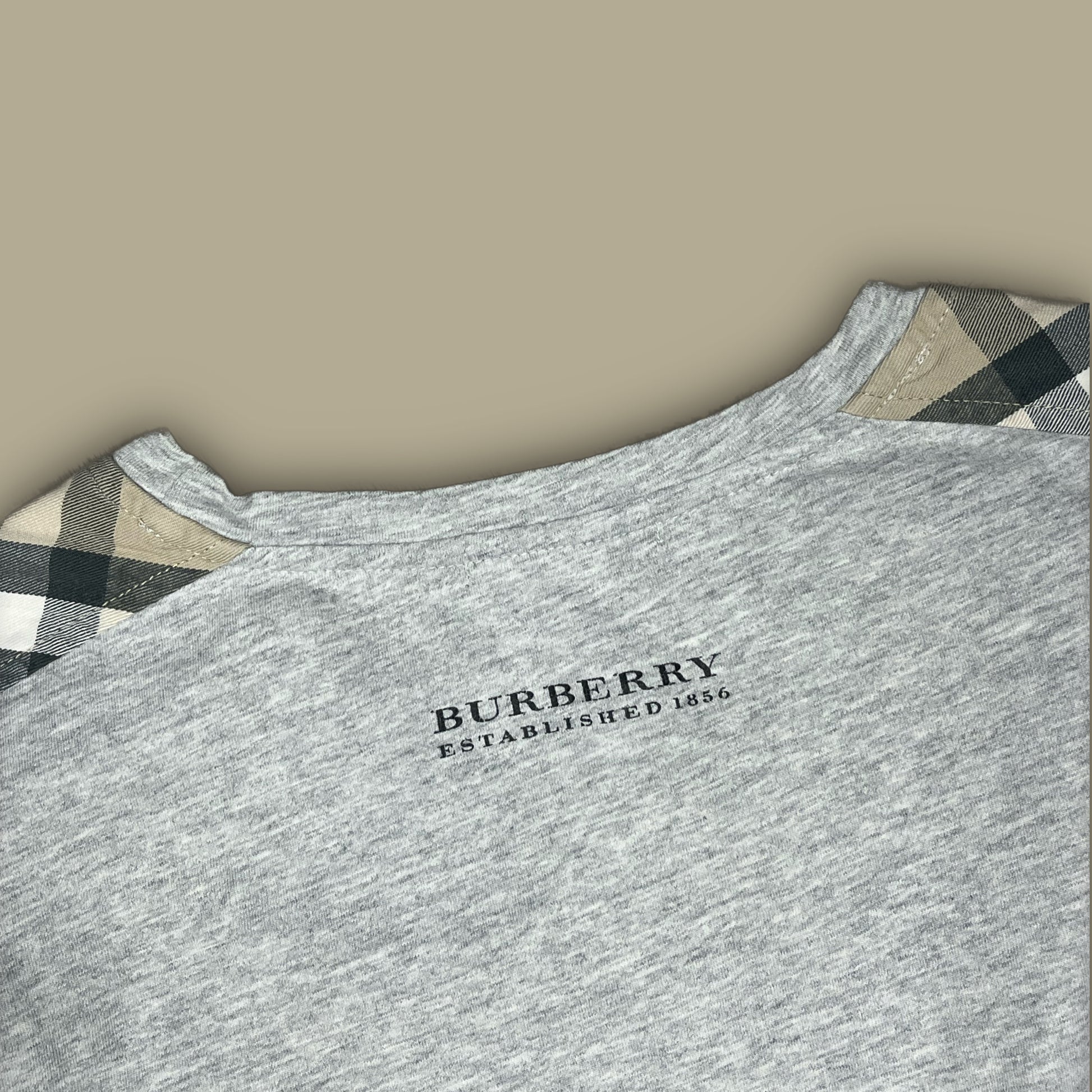 vintage Burberry t-shirt {L}