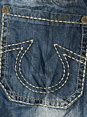 vintage True Religion jeans {XL}