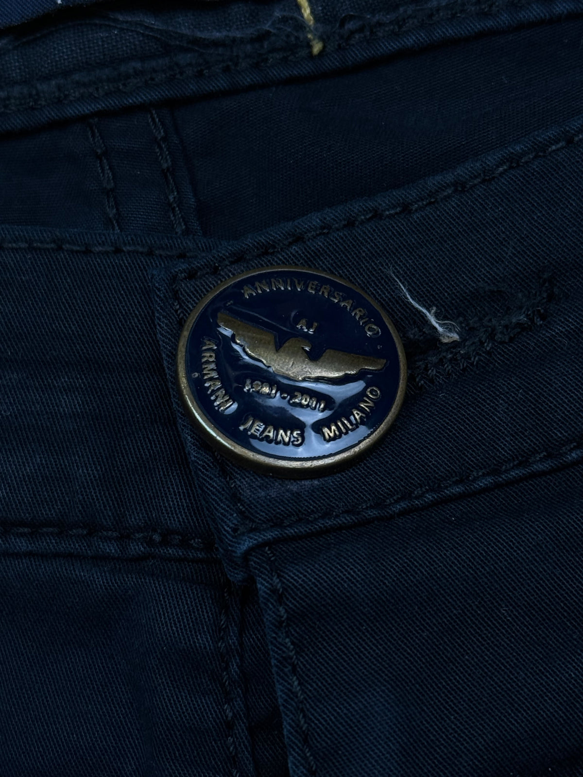 vintage Armani jeans {M}