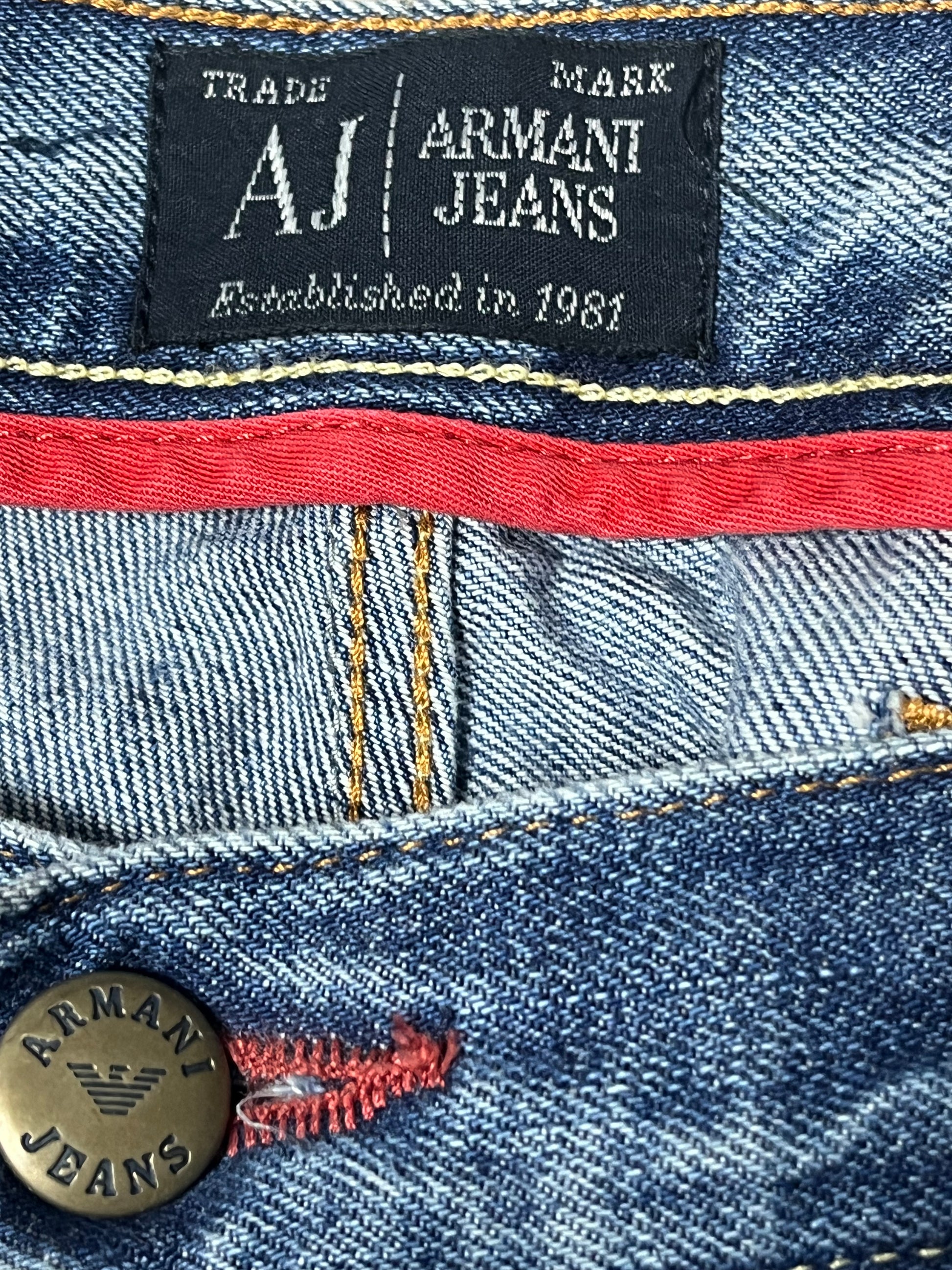 vintage Armani jeans {L}