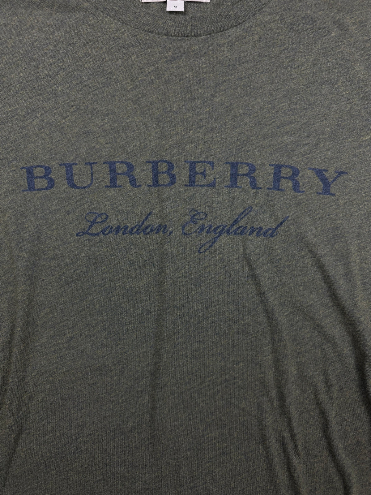 vintage Burberry t-shirt {M}
